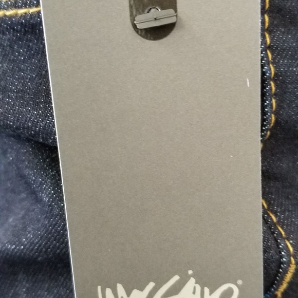 NWT Dark Wash Low Rise Bootcut Jeans - Picture 7 of 7